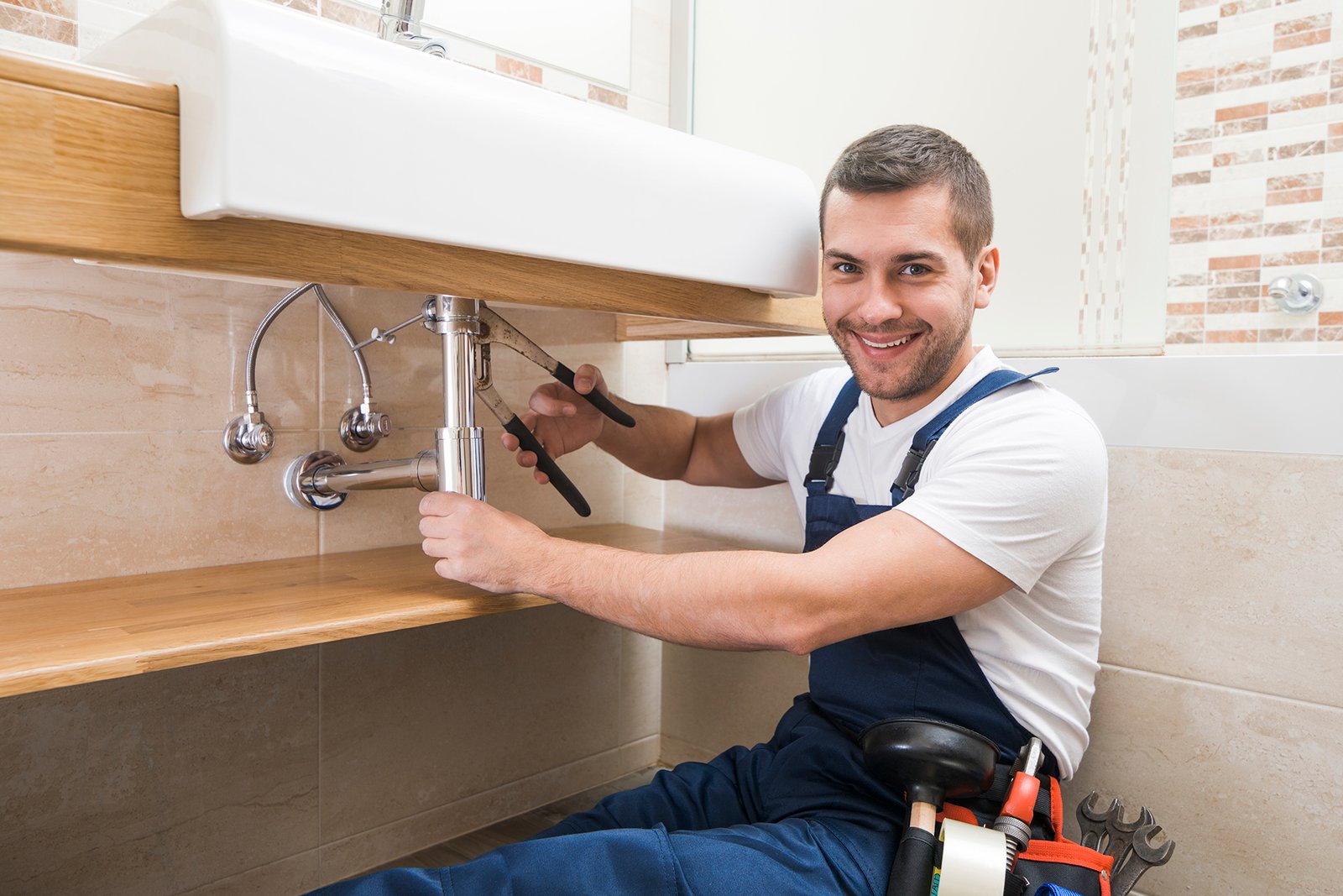 How to Install a Bathtub: Install an Acrylic Tub and Tub Surround